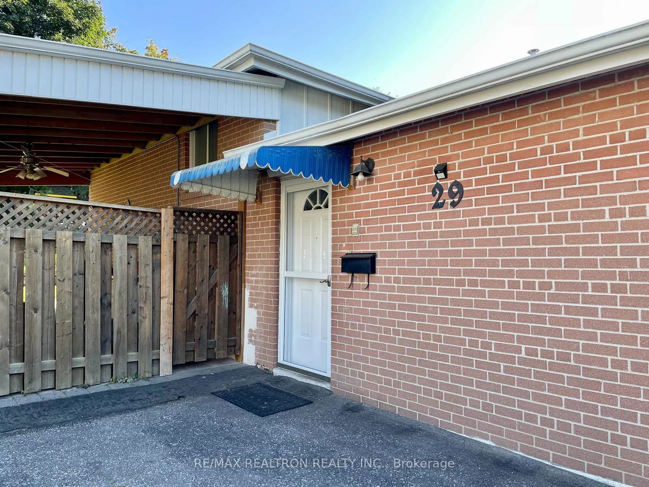 29, Aurora Heights, Aurora Heights, Aurora