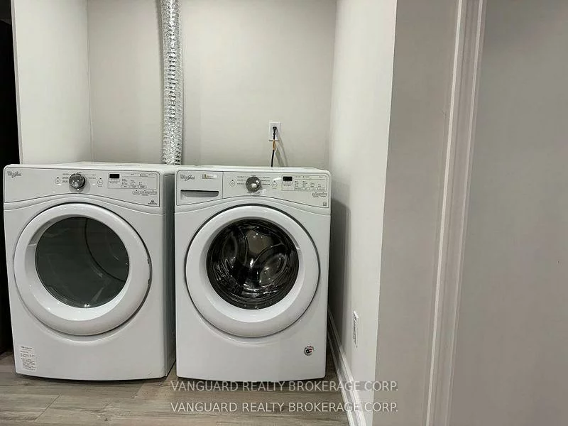 53, Haida, Aurora Heights, Aurora