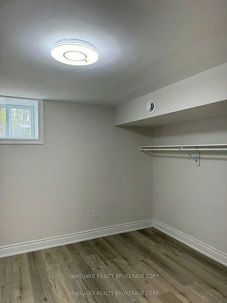 53, Haida, Aurora Heights, Aurora