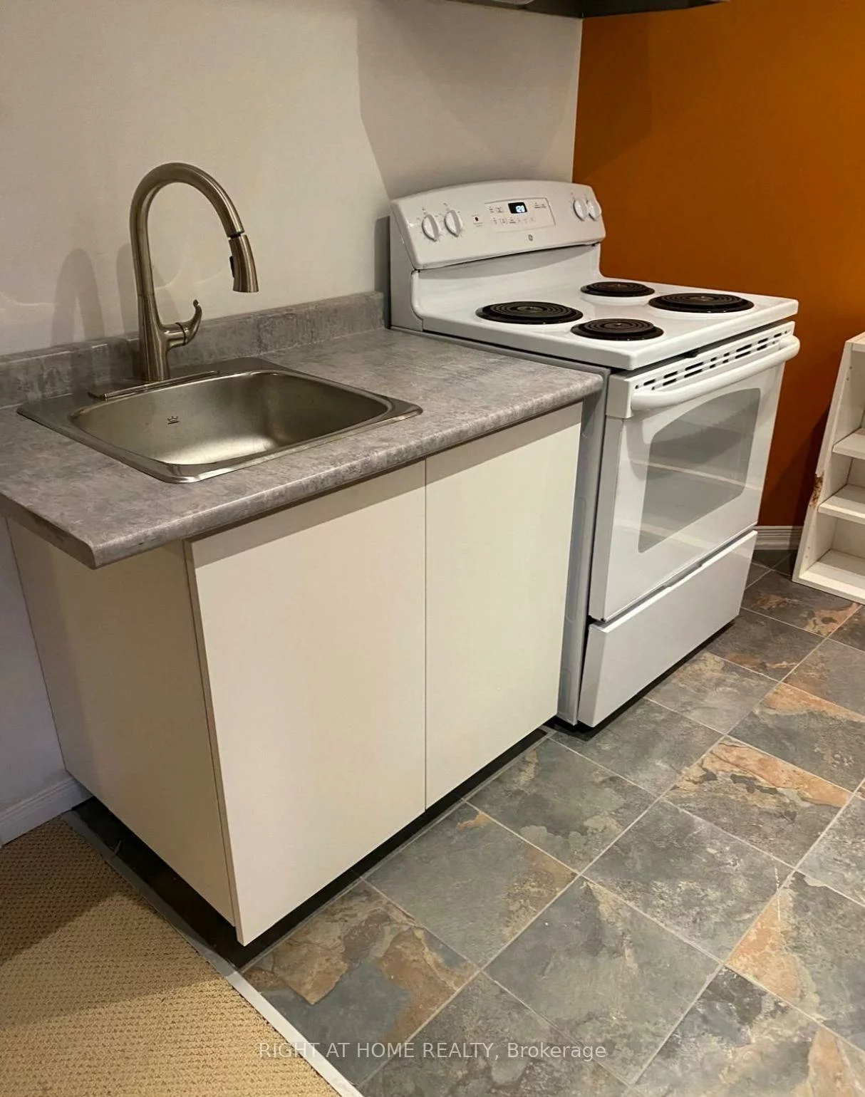 192, Tamarac, Aurora Highlands, Aurora