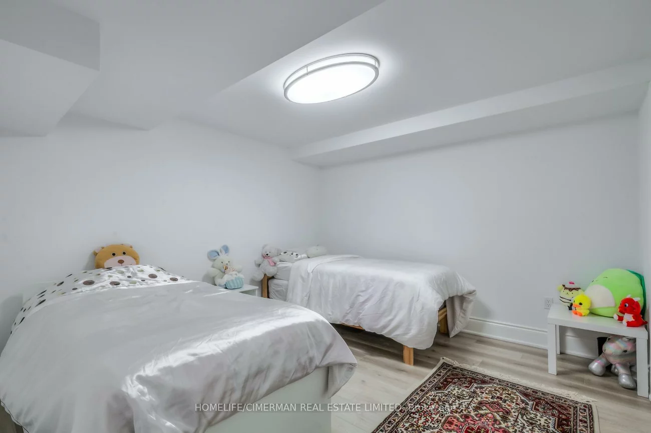 58, Long Valley, Hills of St Andrew, Aurora