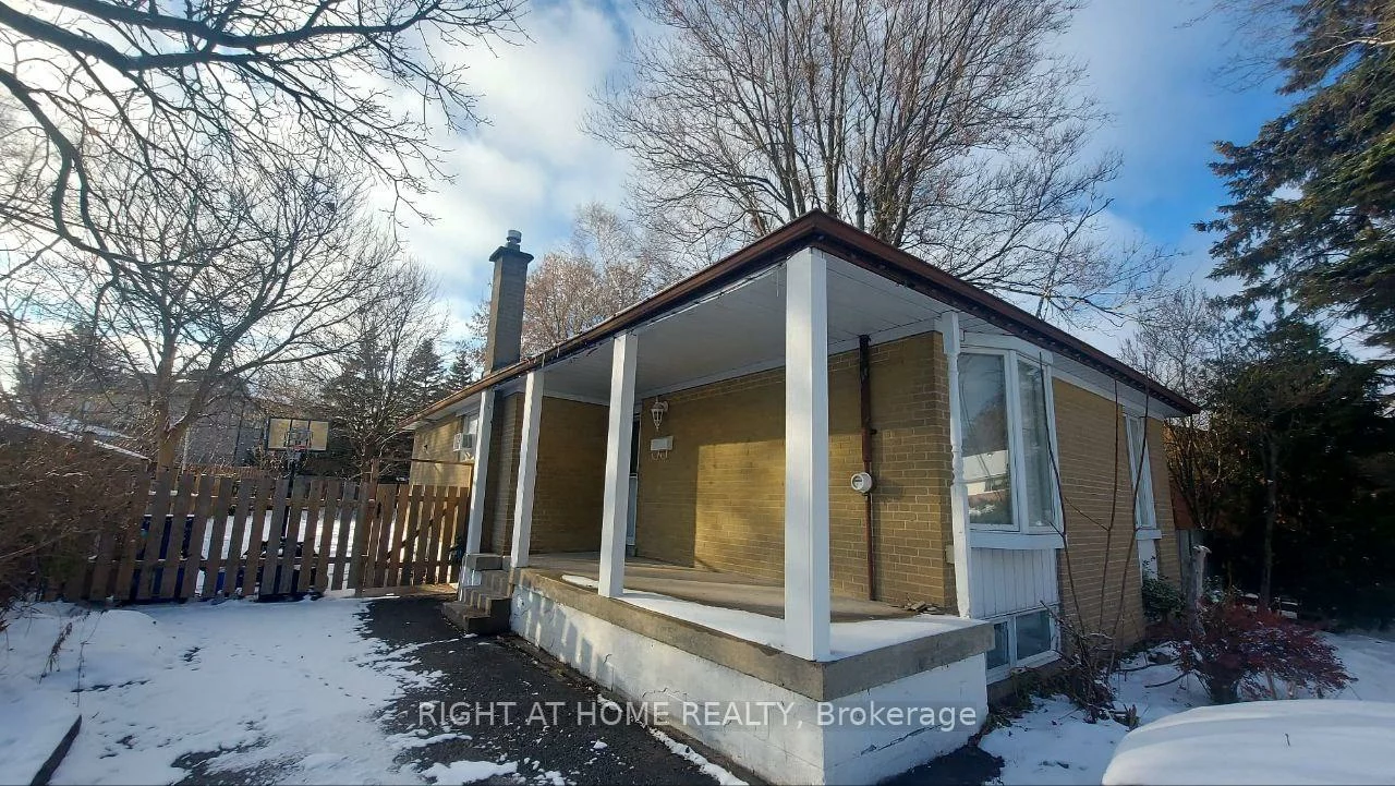 38, Stoddart, Aurora Highlands, Aurora