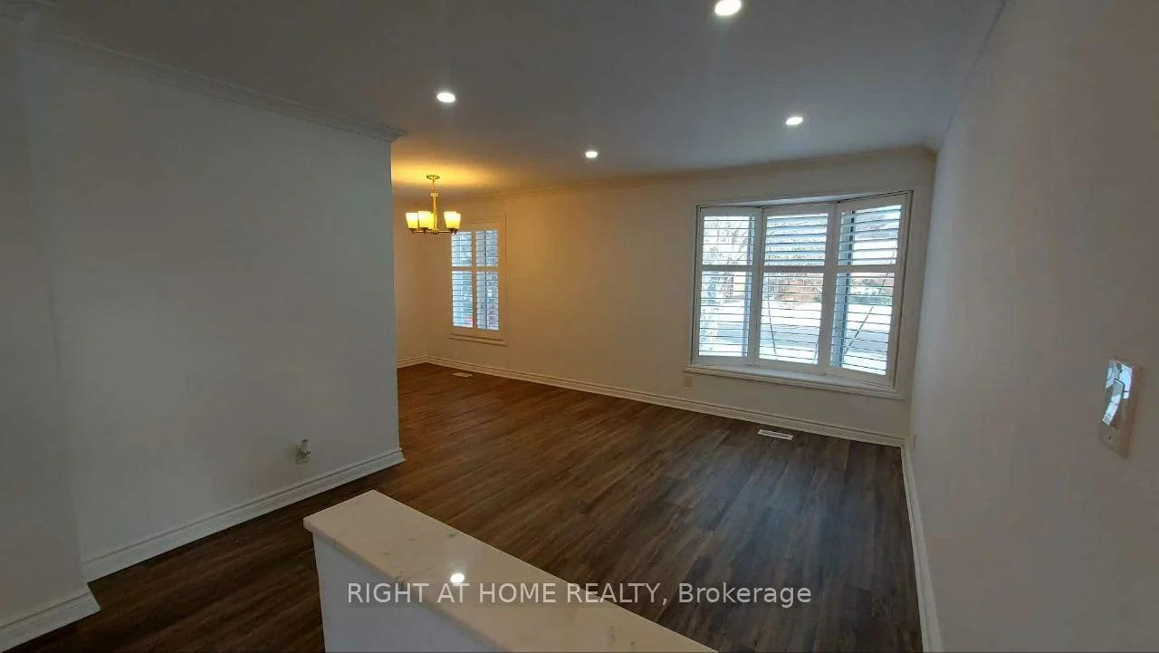 38, Stoddart, Aurora Highlands, Aurora