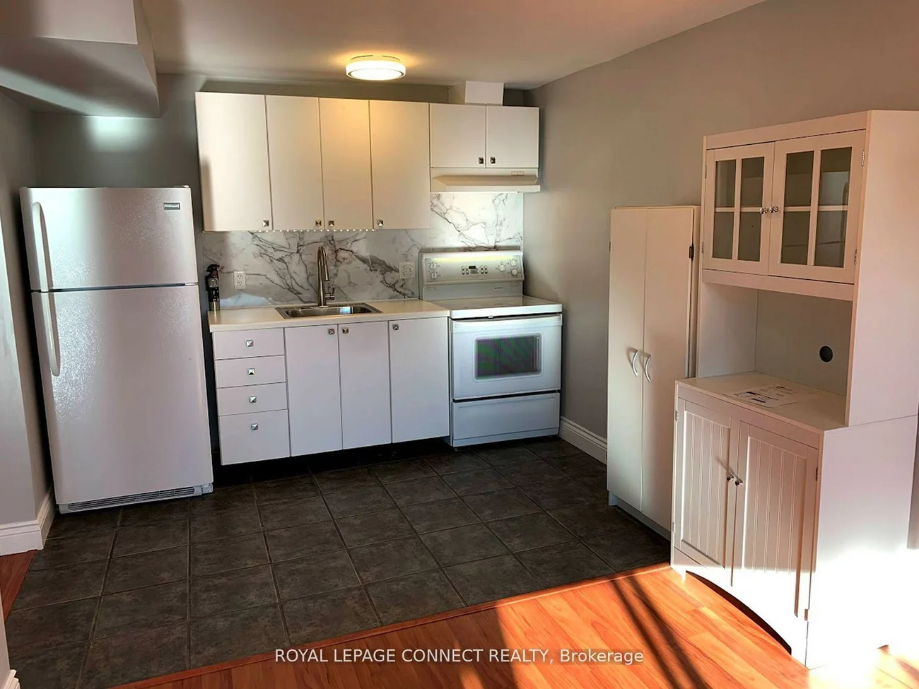 88, Pinnacle, Bayview Wellington, Aurora