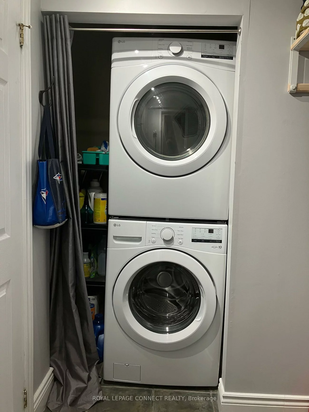 88, Pinnacle, Bayview Wellington, Aurora