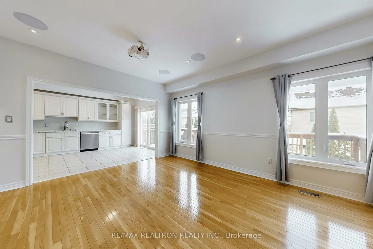 70, Earl Stewart, Bayview Wellington, Aurora