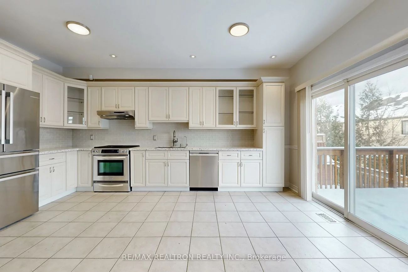 70, Earl Stewart, Bayview Wellington, Aurora