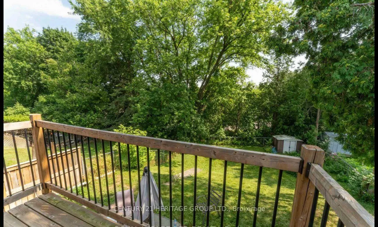 9, Dunham, Aurora Heights, Aurora