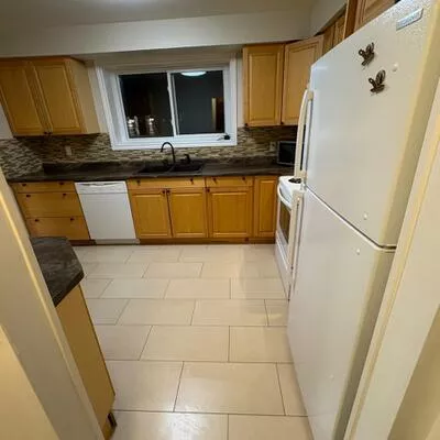 9, Dunham, Aurora Heights, Aurora