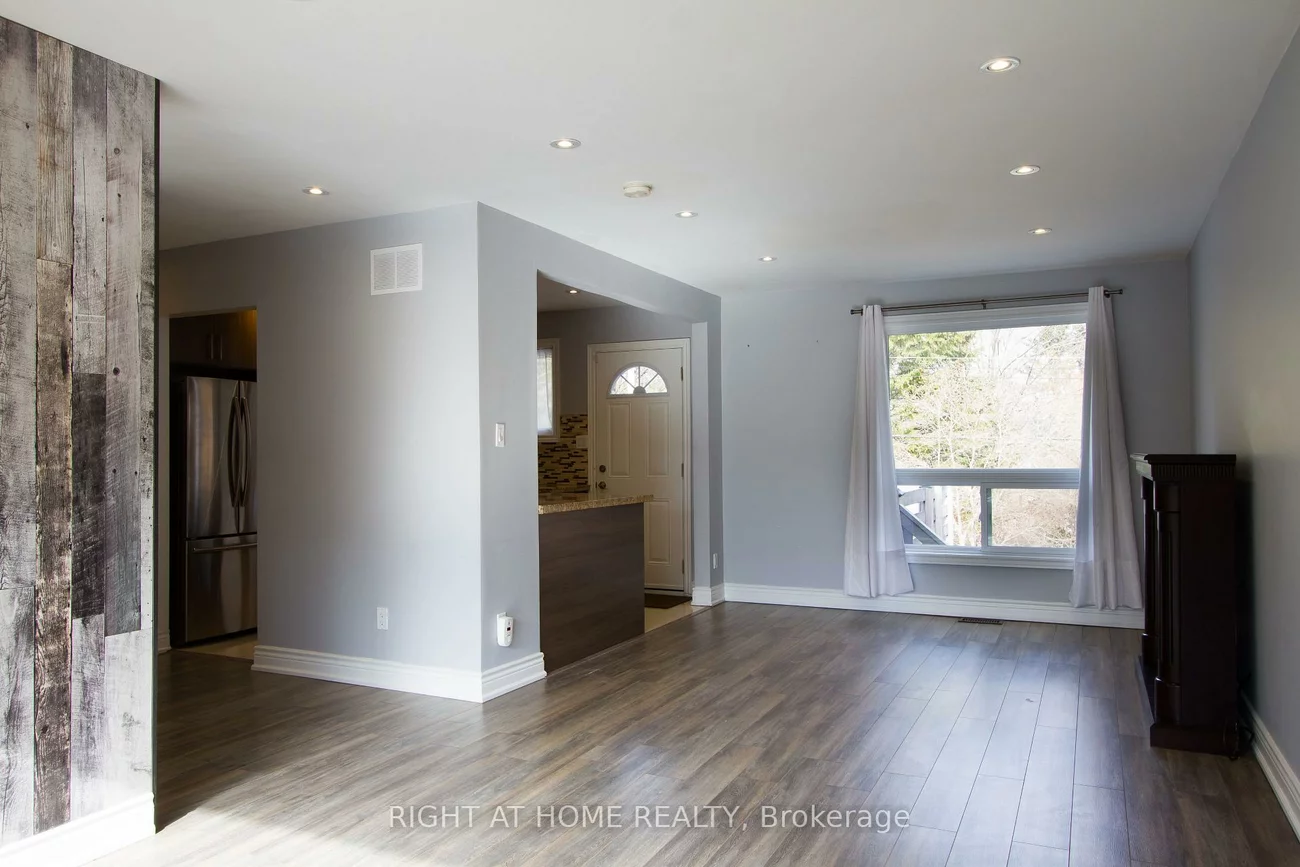 40, Foreht, Aurora Heights, Aurora