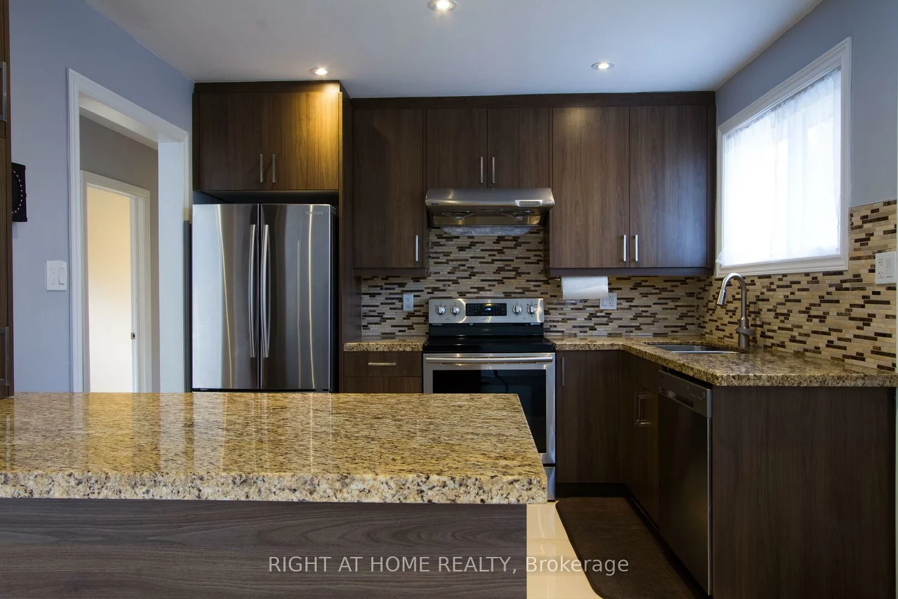 40, Foreht, Aurora Heights, Aurora