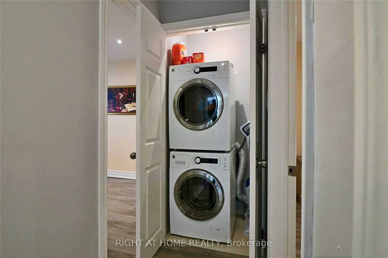 40, Foreht, Aurora Heights, Aurora