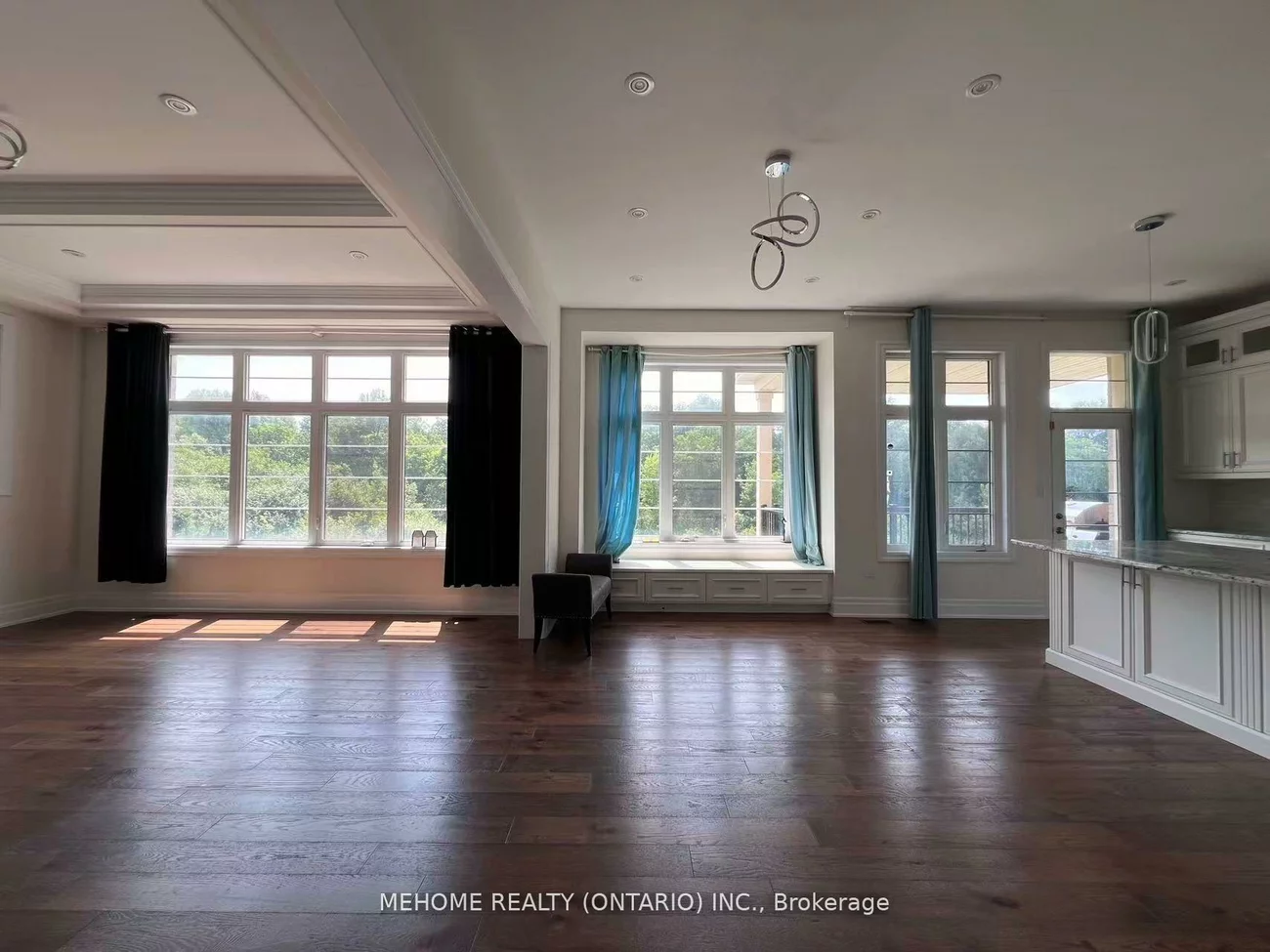 51, Bridgepointe, Rural Aurora, Aurora