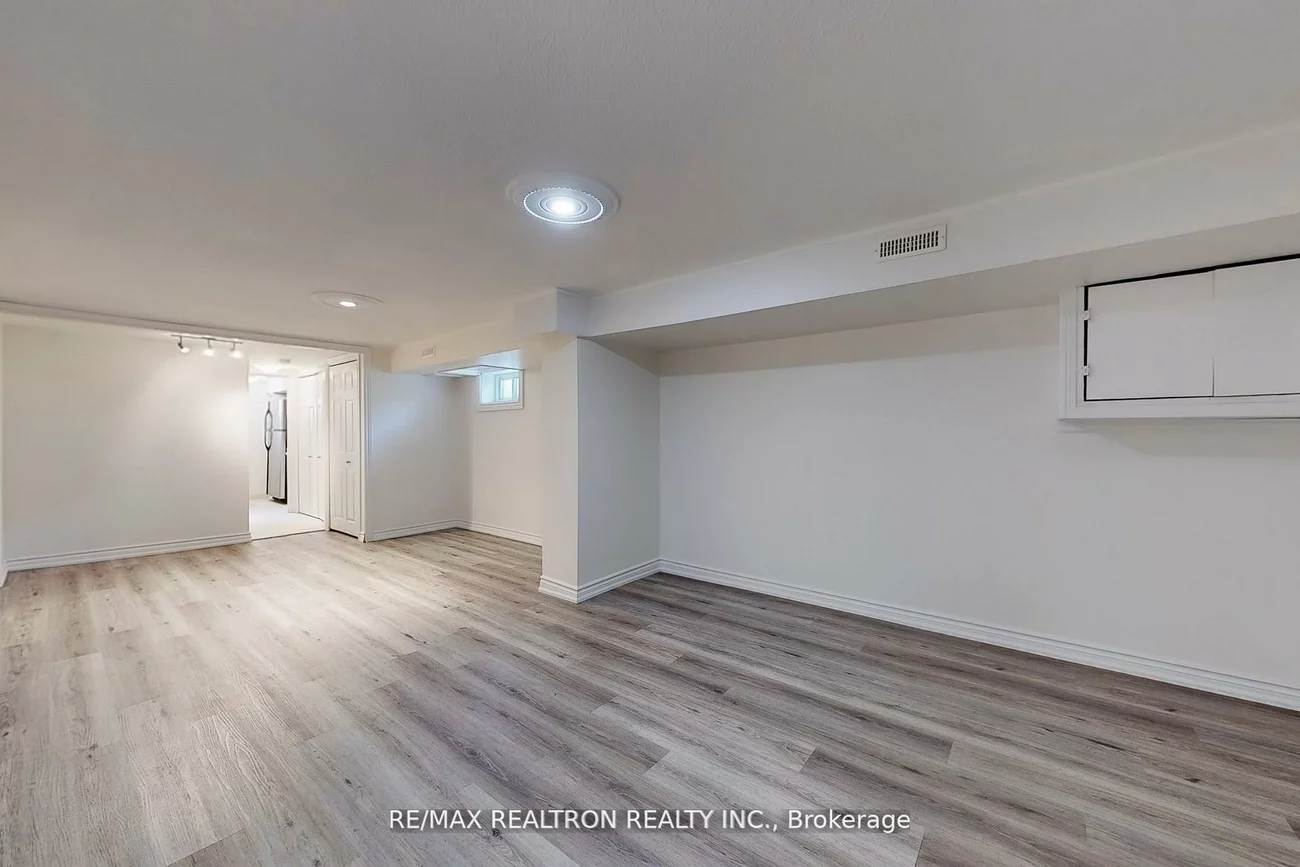 14, Child, Aurora Heights, Aurora