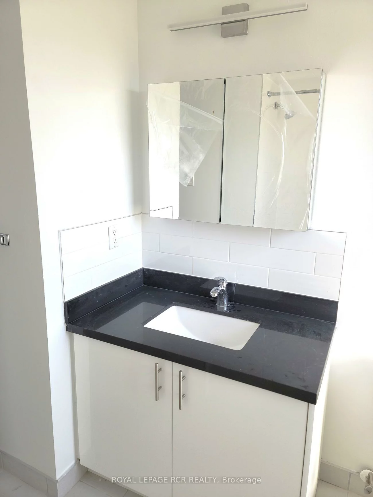 2, Orchard Heights, Hills of St Andrew, Aurora