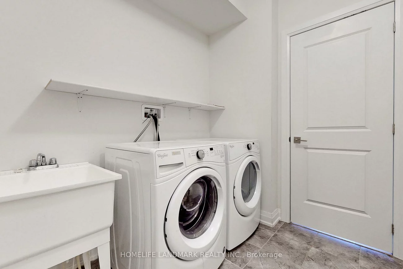 47, Sparks, Rural Aurora, Aurora