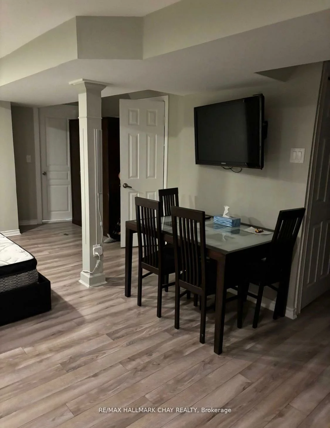 85, October, Aurora Grove, Aurora