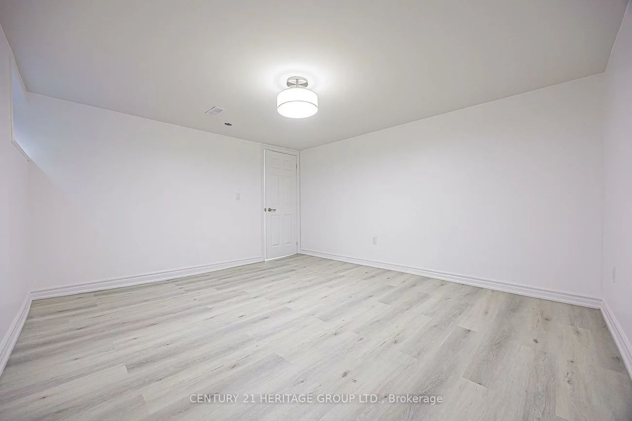 60, Fairway, Aurora Highlands, Aurora