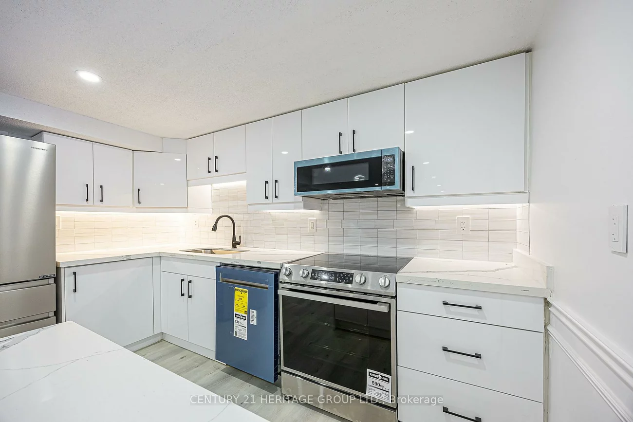 60, Fairway, Aurora Highlands, Aurora