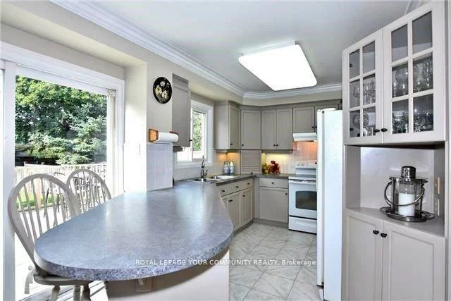 51, Falan Heights, Aurora Heights, Aurora