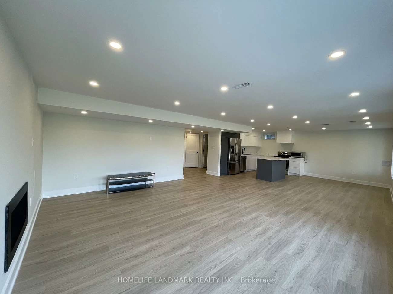 212, Scrivener, Rural Aurora, Aurora