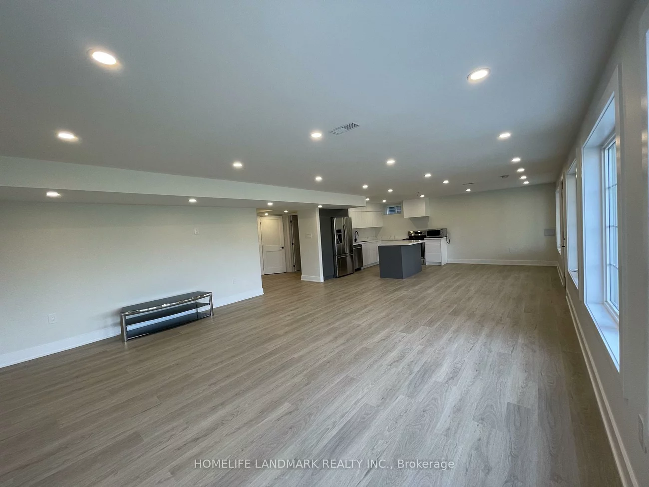 212, Scrivener, Rural Aurora, Aurora