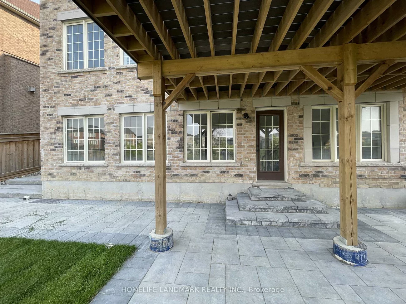 212, Scrivener, Rural Aurora, Aurora