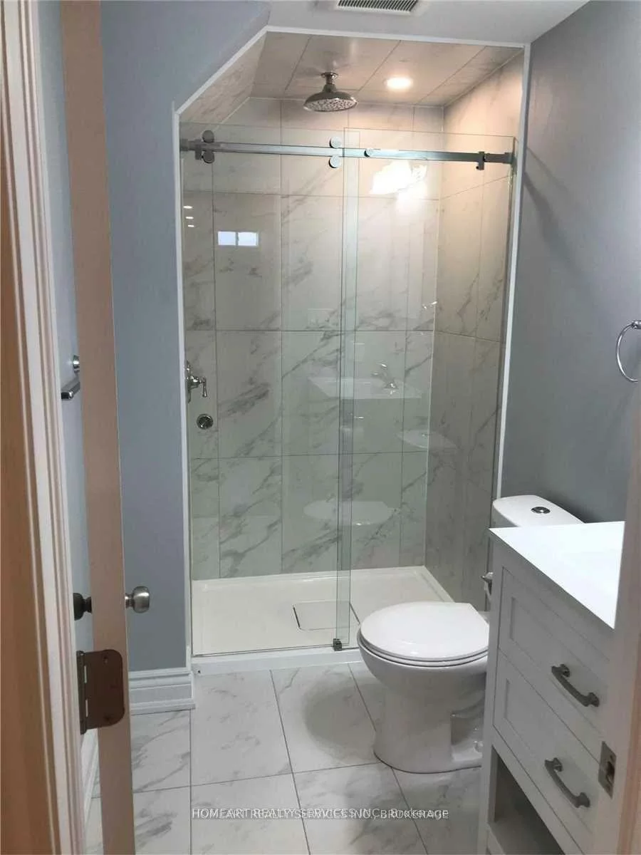 83, Snedden, Bayview Wellington, Aurora