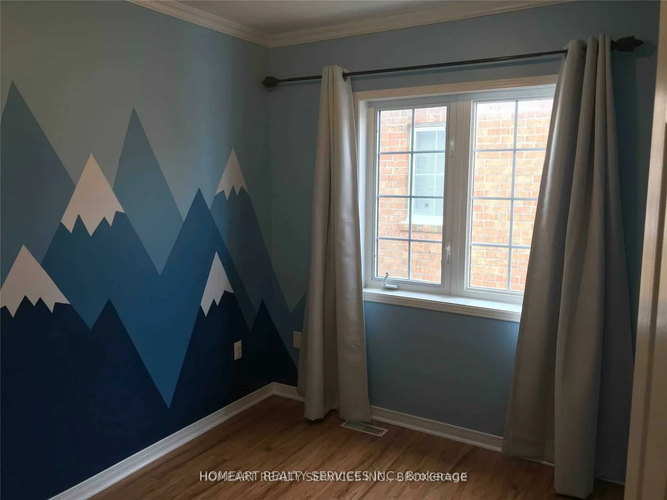 83, Snedden, Bayview Wellington, Aurora