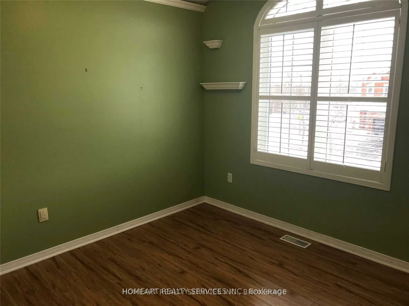 83, Snedden, Bayview Wellington, Aurora