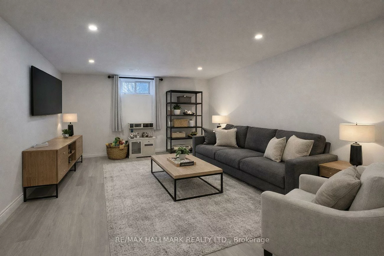 6, Bailey, Aurora Highlands, Aurora