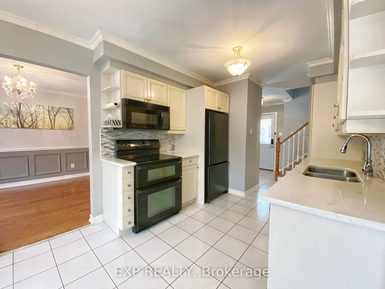 1, Teasdale, Aurora Highlands, Aurora