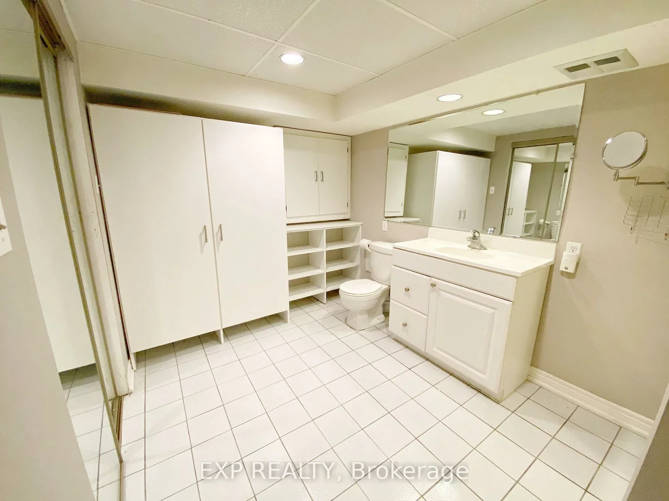 1, Teasdale, Aurora Highlands, Aurora