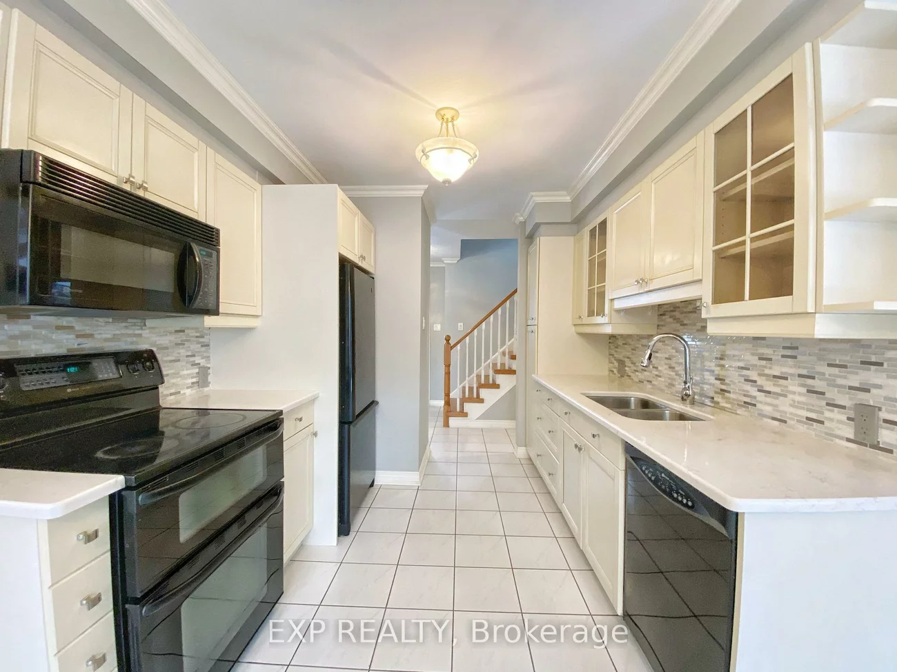 1, Teasdale, Aurora Highlands, Aurora