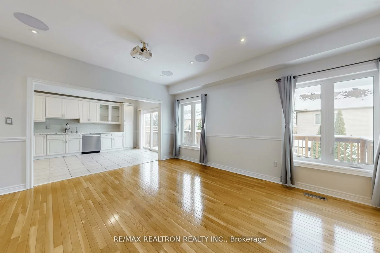 70, Earl Stewart, Bayview Wellington, Aurora