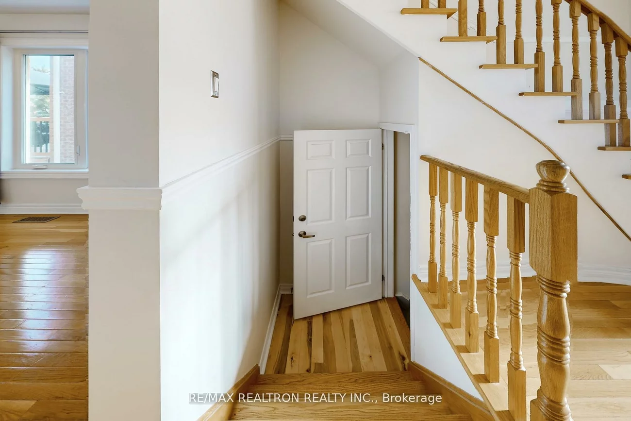 70, Earl Stewart, Bayview Wellington, Aurora