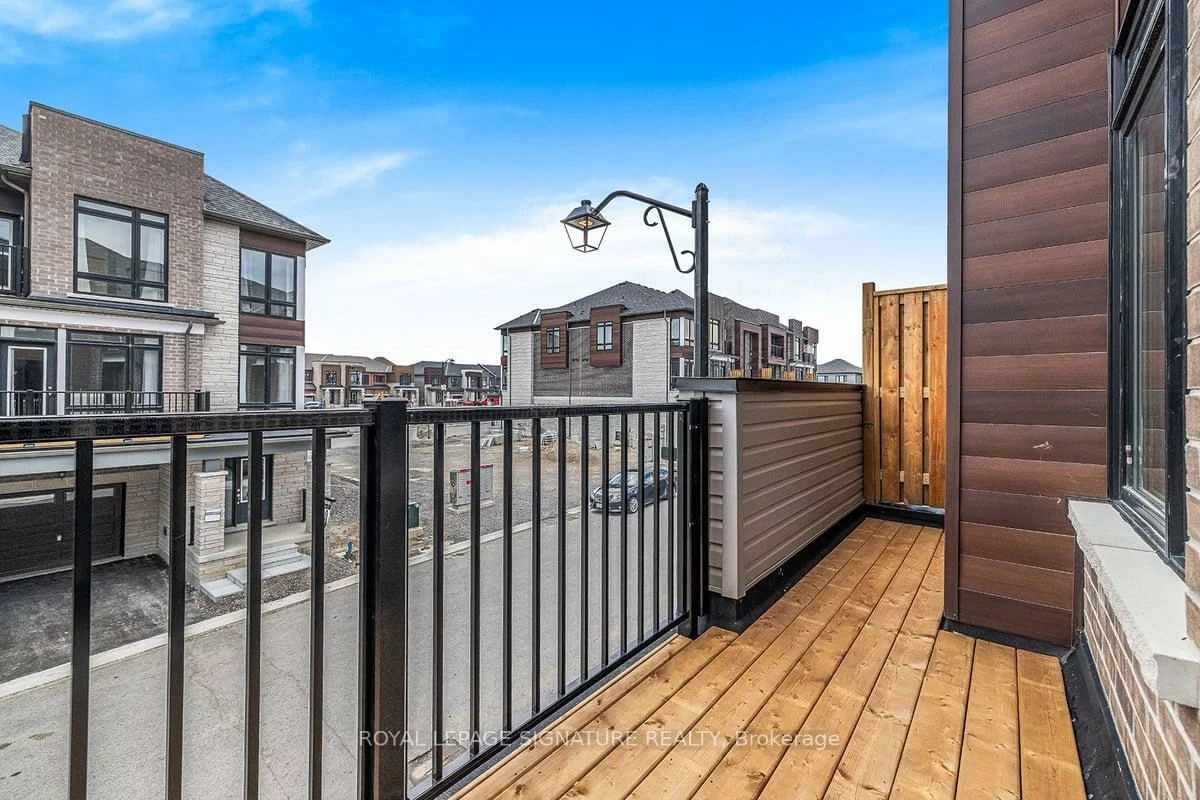 19, Gunton, Bayview Northeast, Aurora