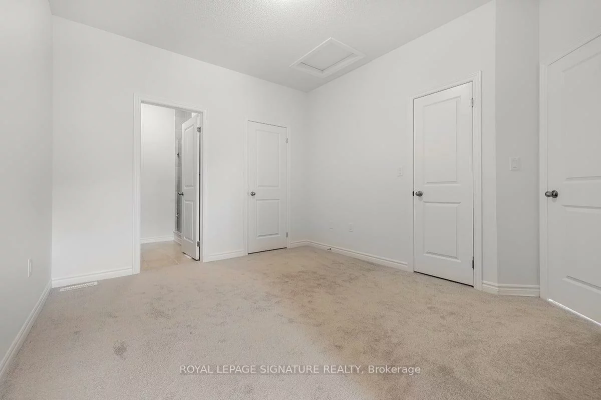 19, Gunton, Bayview Northeast, Aurora