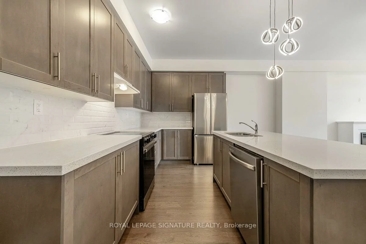 19, Gunton, Bayview Northeast, Aurora