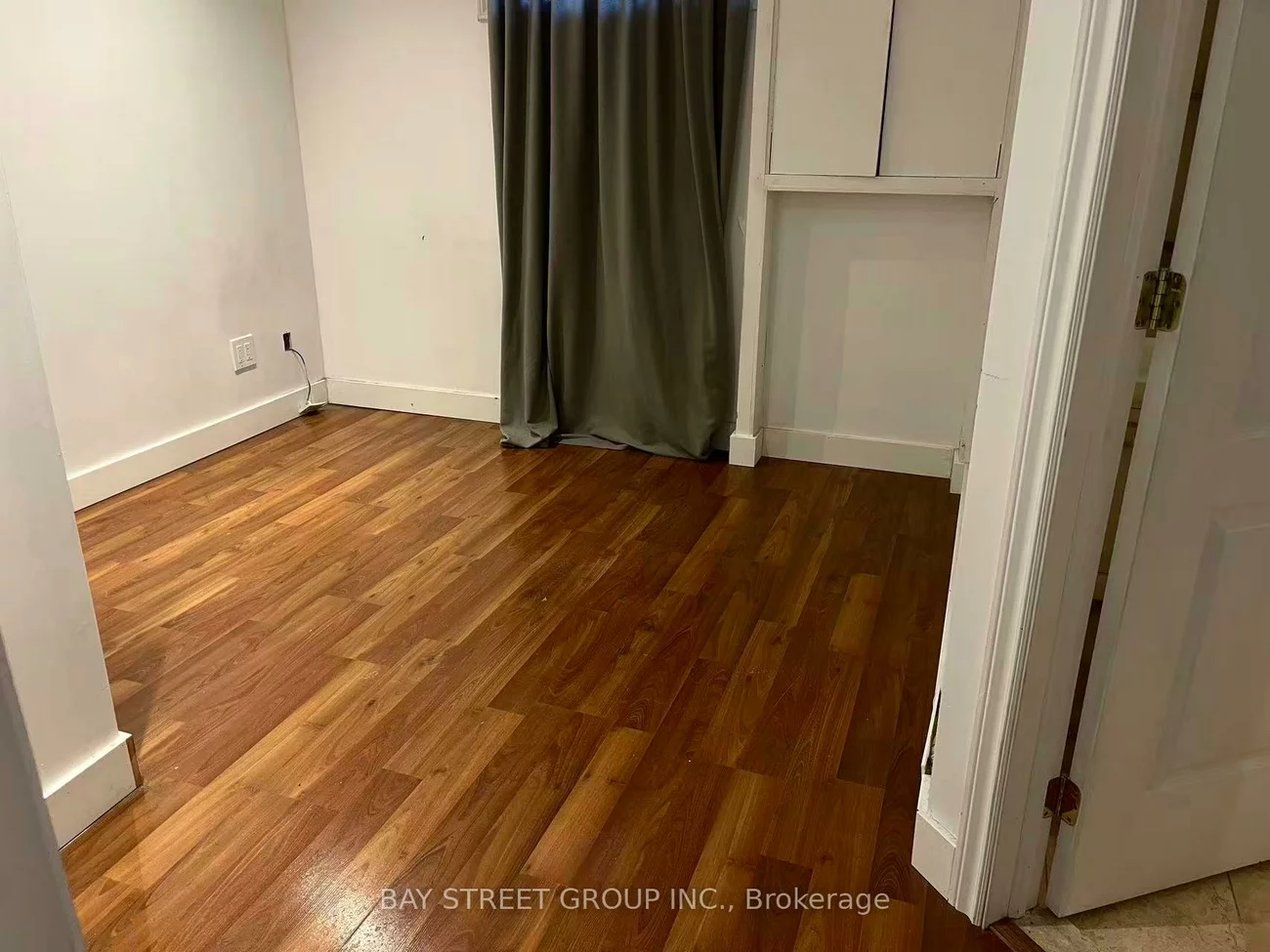 7, Kemano, Aurora Heights, Aurora