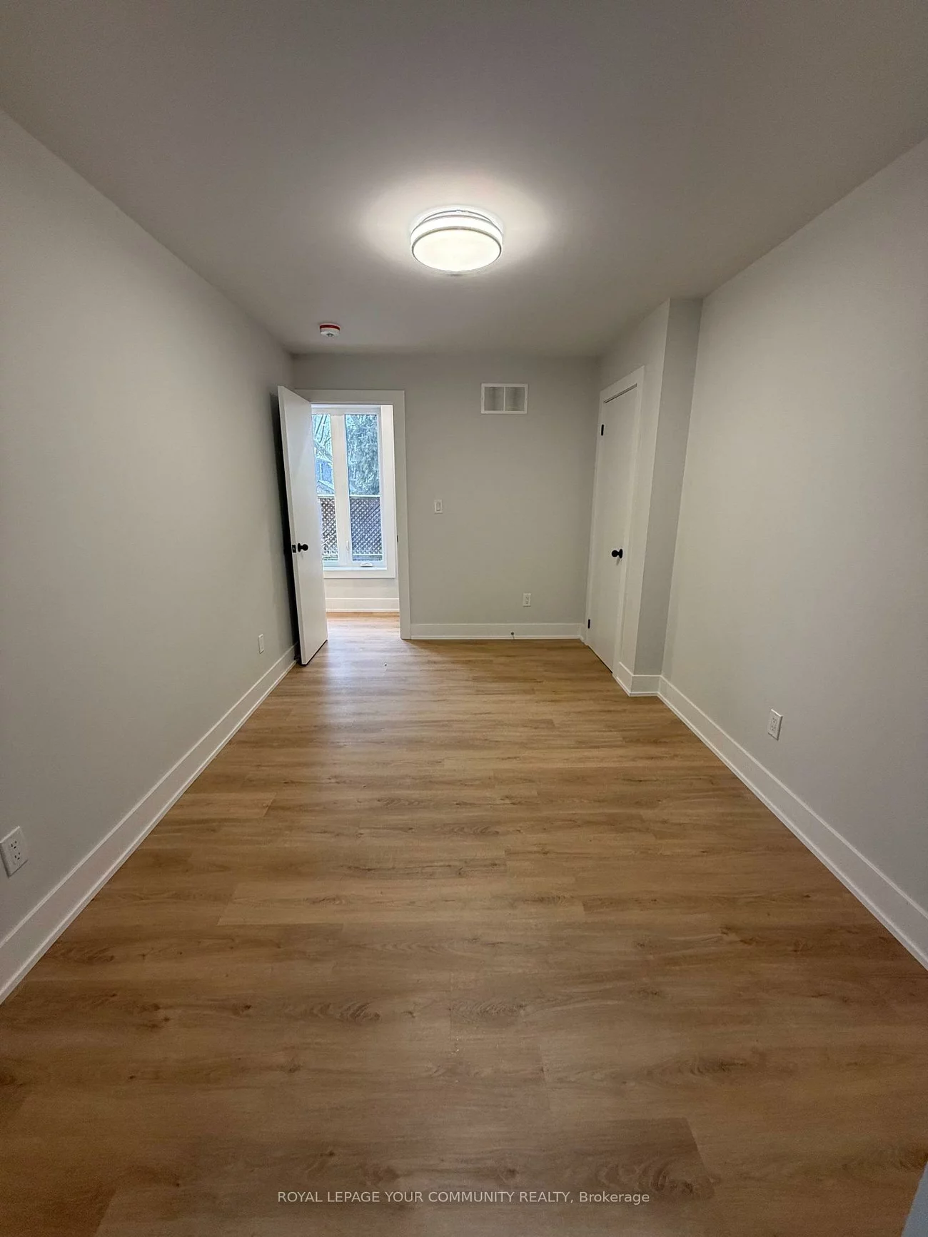 88, Spruce, Aurora Village, Aurora