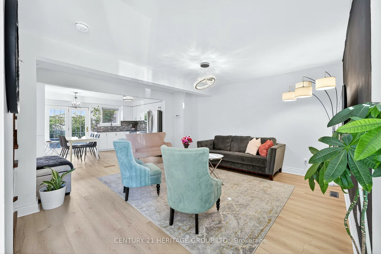 112, Sandfield, Aurora Highlands, Aurora