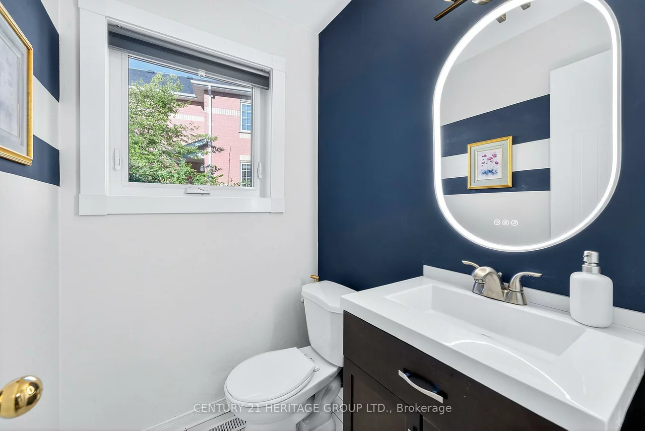 112, Sandfield, Aurora Highlands, Aurora