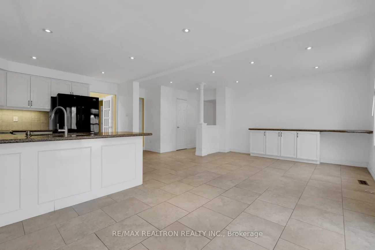 10, Chiswick, Aurora Highlands, Aurora