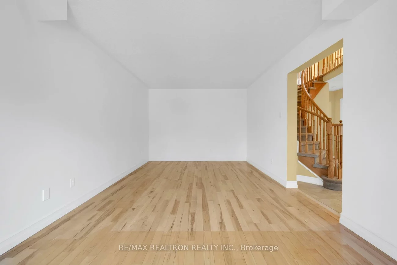 10, Chiswick, Aurora Highlands, Aurora