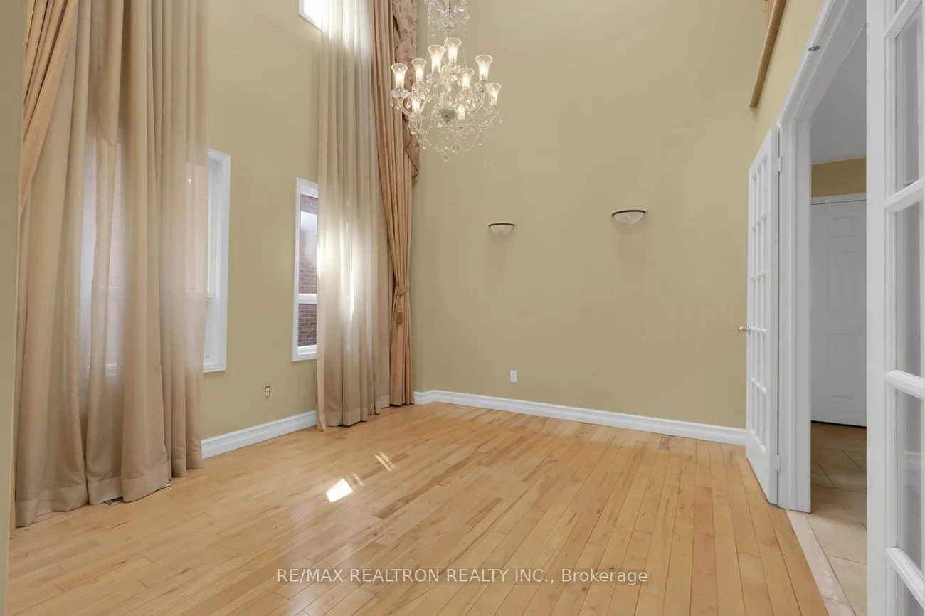 10, Chiswick, Aurora Highlands, Aurora