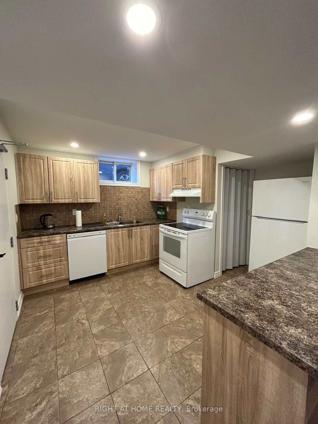 36, Aurora Heights, Aurora Heights, Aurora