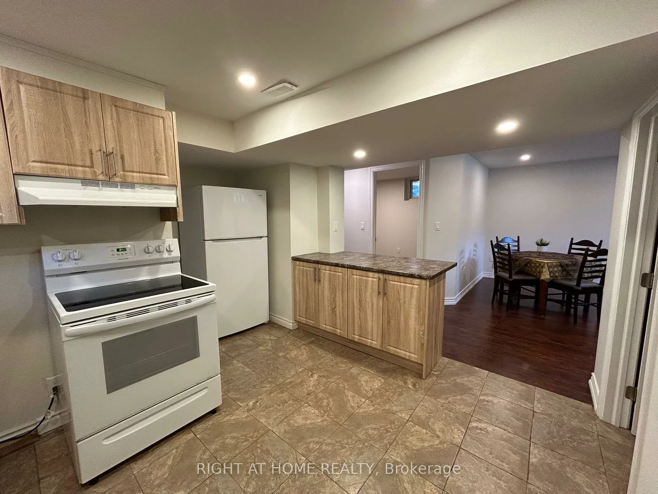 36, Aurora Heights, Aurora Heights, Aurora