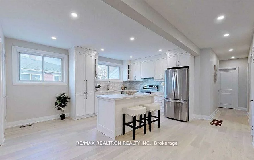 9, Lee, Aurora Highlands, Aurora