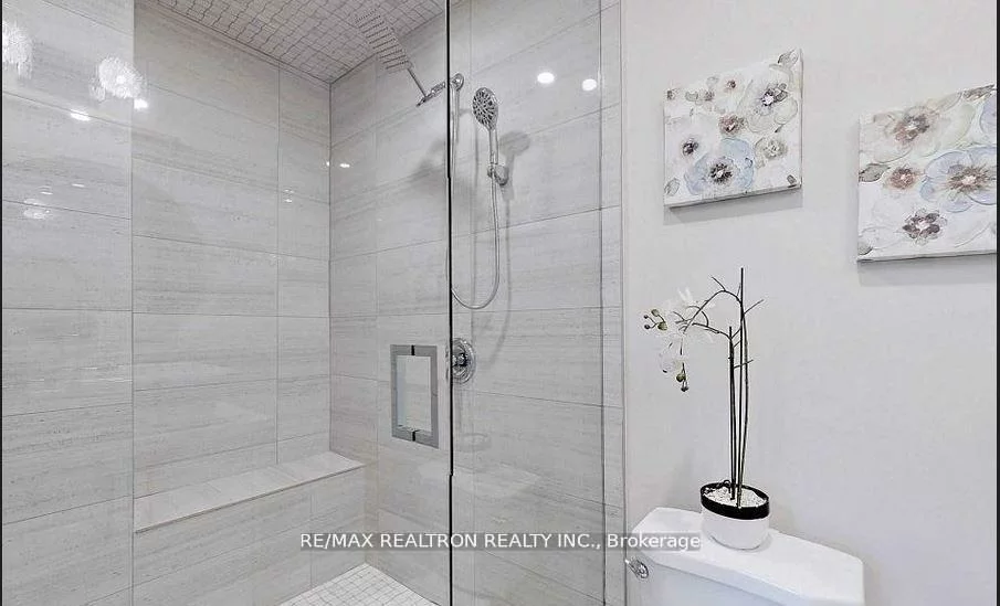 9, Lee, Aurora Highlands, Aurora